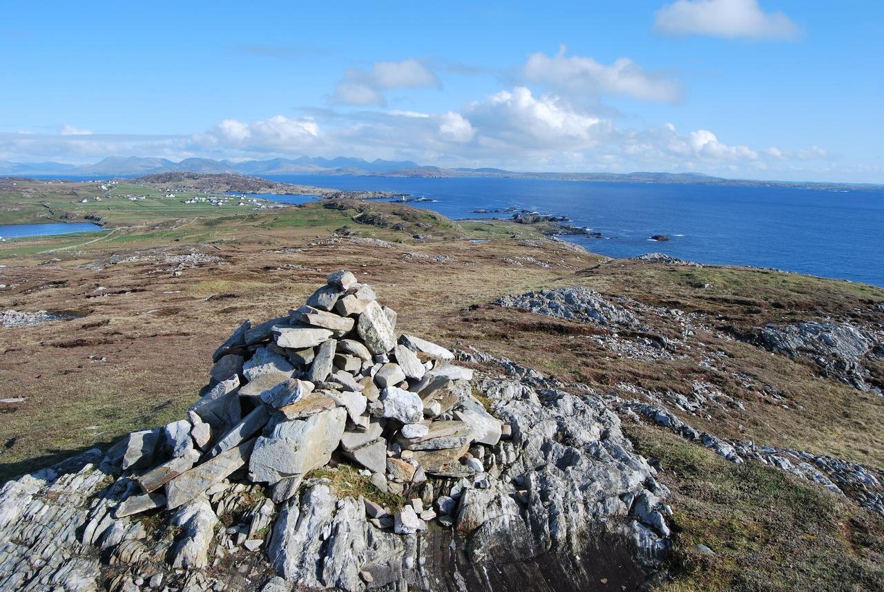 Dolphin Hotel Inishbofin Dış mekan fotoğraf