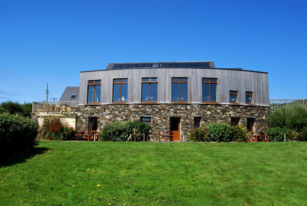 Dolphin Hotel Inishbofin Dış mekan fotoğraf